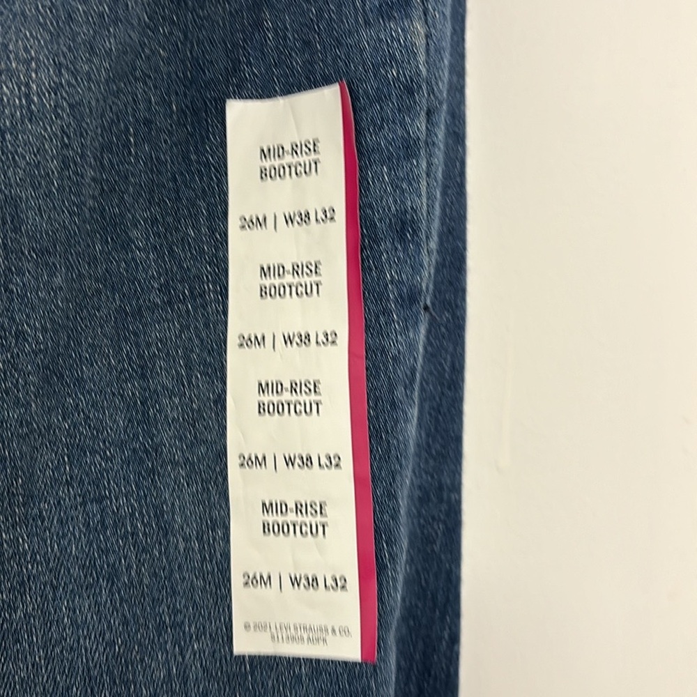 Plus Size Jeans - Picture 3 of 6